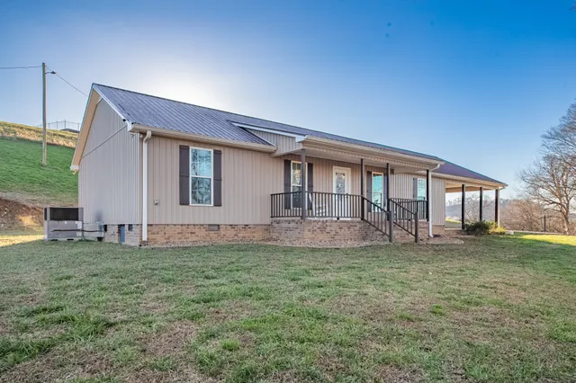 a view of an outdoor space with seating area