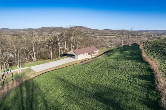 $375,000 | 204 Church Street, Petersburg, TN 37144