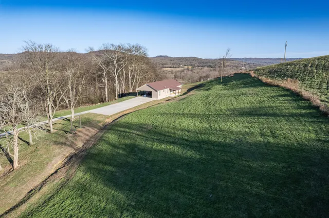 $375,000 | 204 Church Street, Petersburg, TN 37144