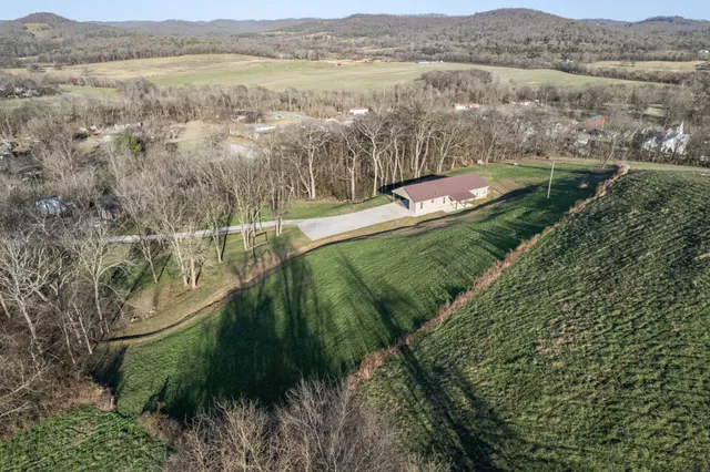 $375,000 | 204 Church Street, Petersburg, TN 37144