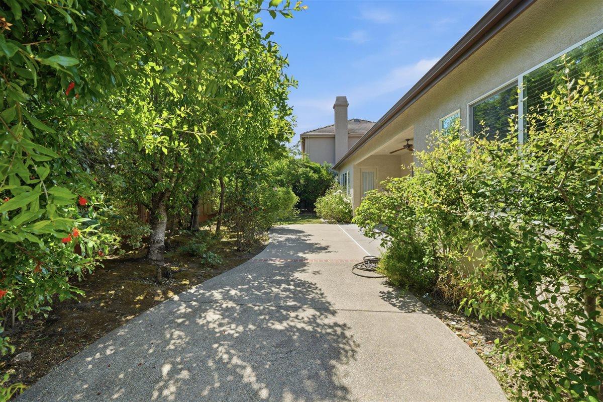 4129 Poppleton Way Carmichael, CA 95608 - Photo 48 of 48 a view of a pathway both side of house