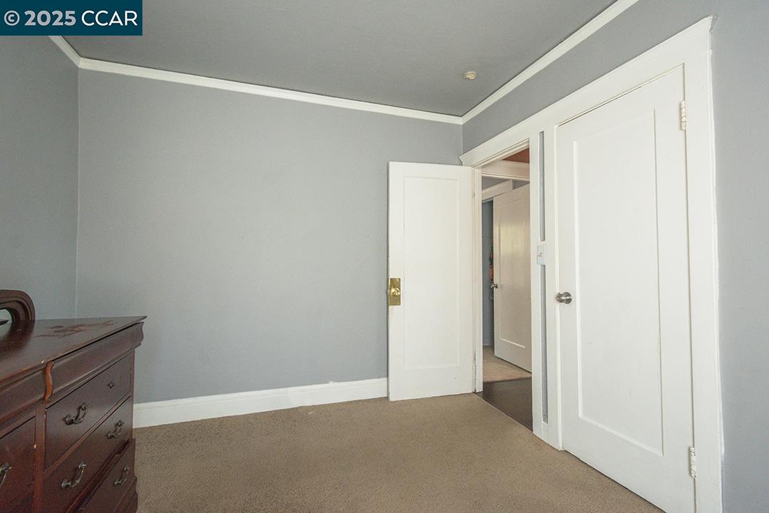 Melrose Heights Oakland, CA 94621 - Photo 10 of 34 a view of an empty room