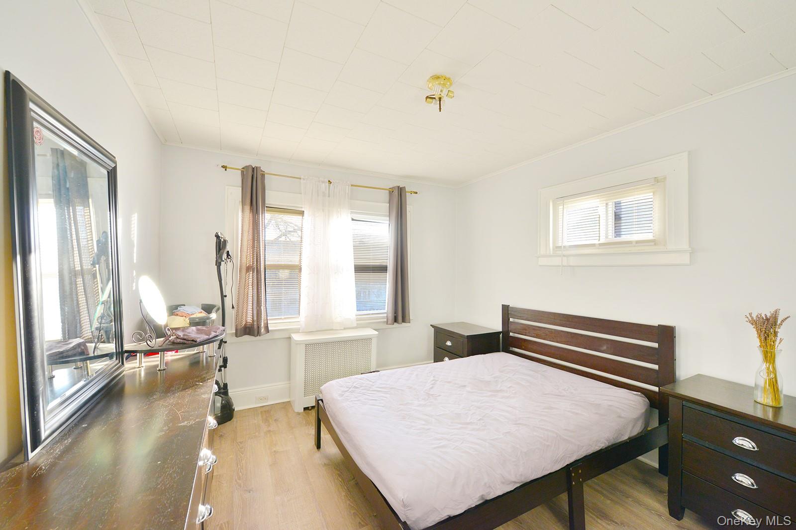 92-49 Springfield Boulevard Queens, NY 11428 - Photo 11 of 17