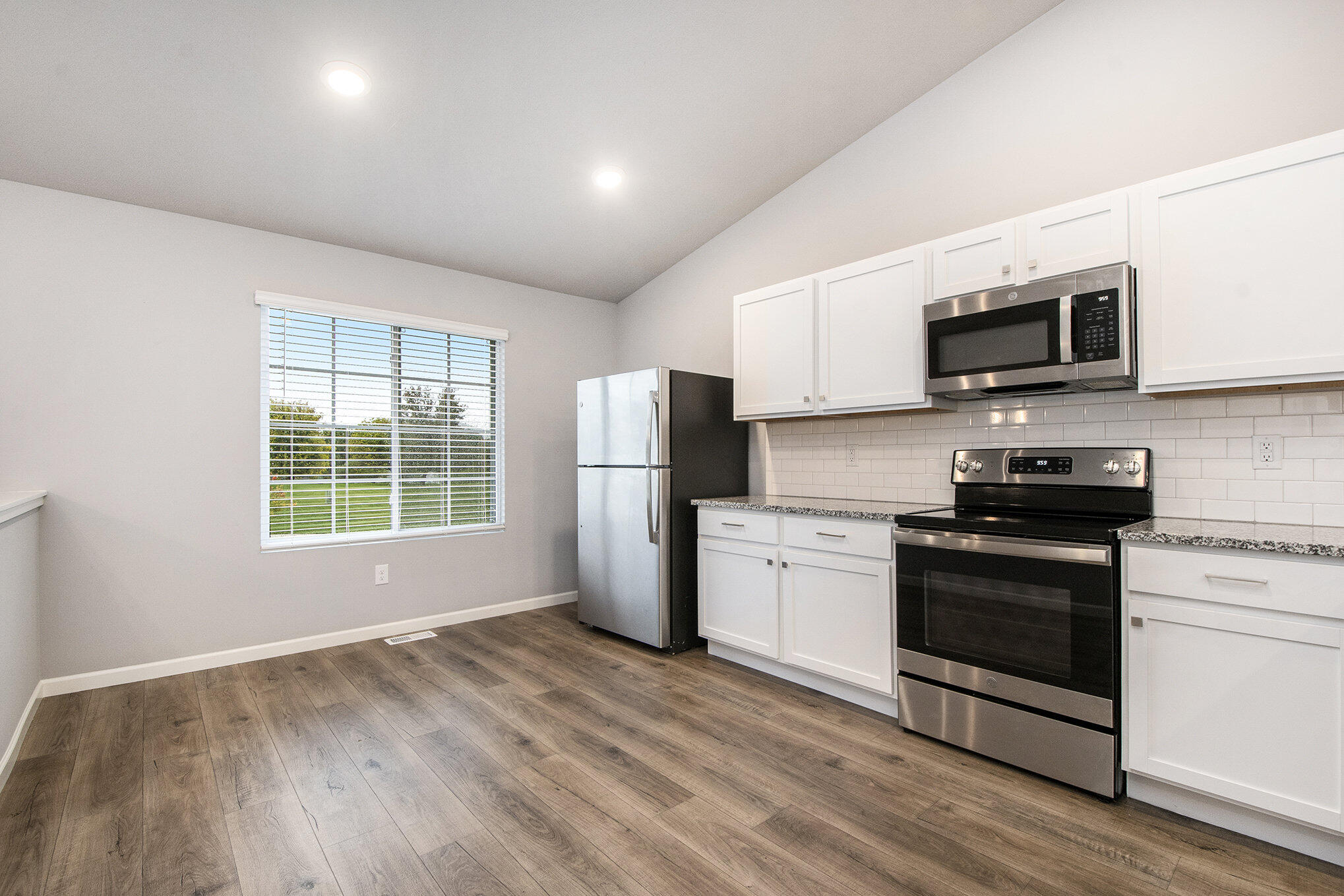 709 Skyview Trail Ionia, MI 48846 - Photo 12 of 28 TBR001-i2060-Kitchen1