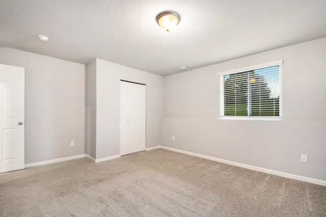 $299,900 | 709 Skyview Trail, Ionia, MI 48846