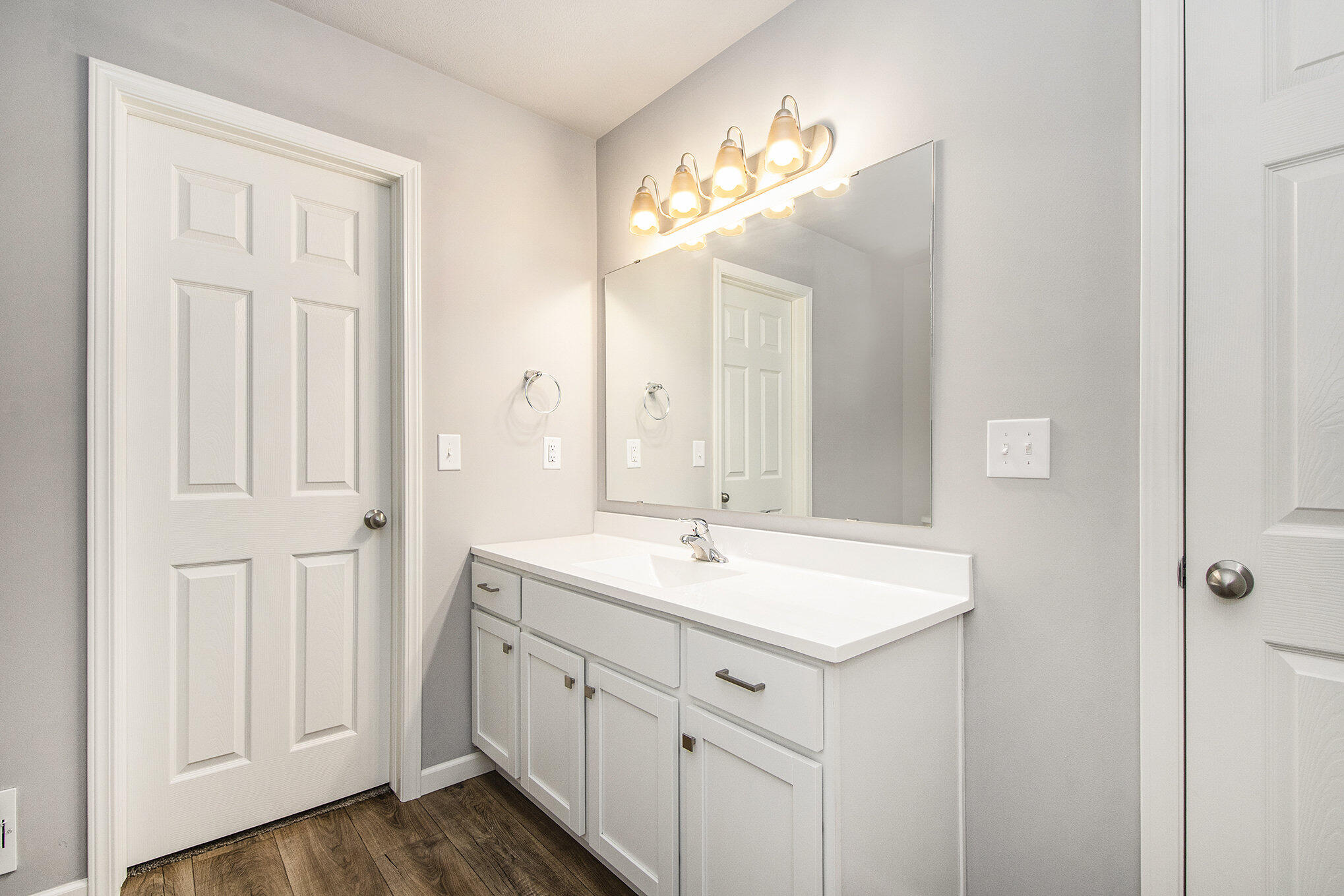 709 Skyview Trail Ionia, MI 48846 - Photo 21 of 28 TBR001-i2060-Primary Bath_