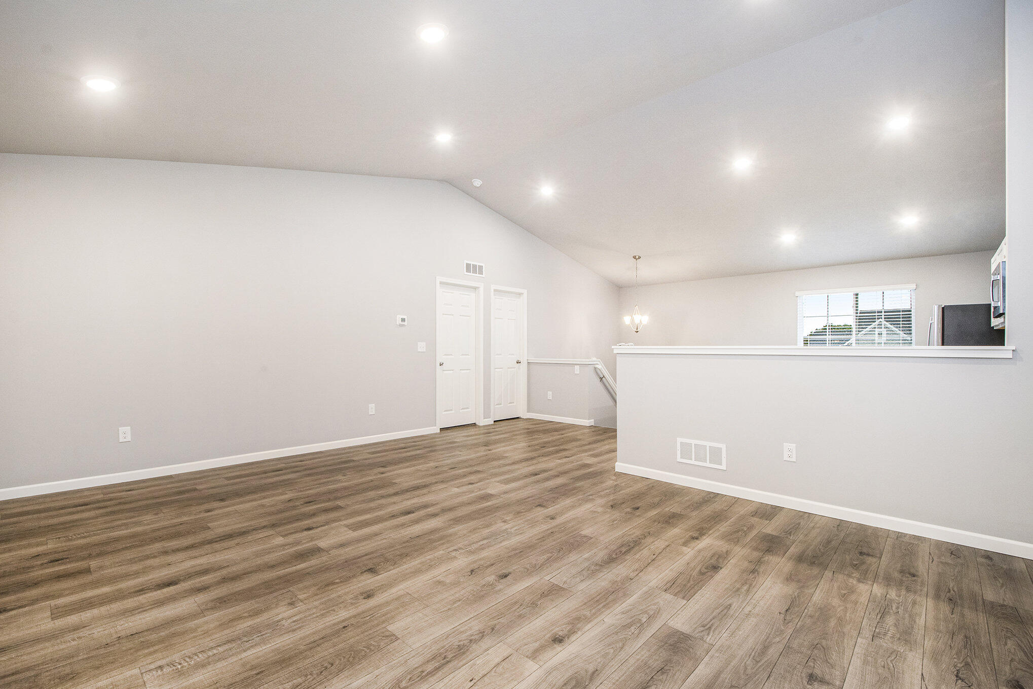 709 Skyview Trail Ionia, MI 48846 - Photo 9 of 28 TBR001-i2060-Great Room2