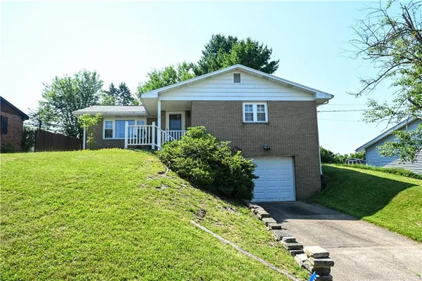 $179,900 | 20 Jefferson Drive, Monessen, PA 15062