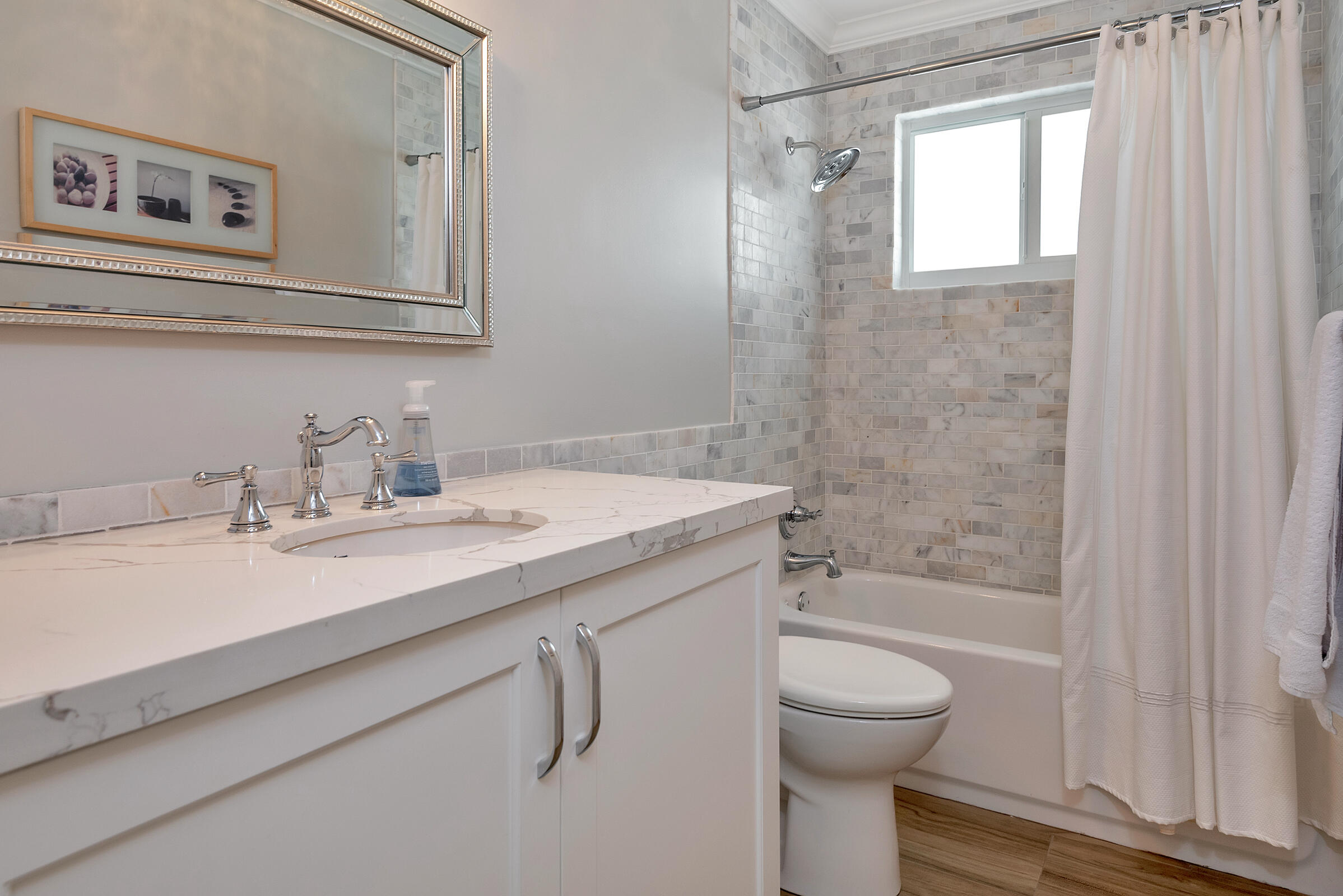 3161 Northeast 28th Avenue Lighthouse Point, FL 33064 - Photo 19 of 27 3161 - 040