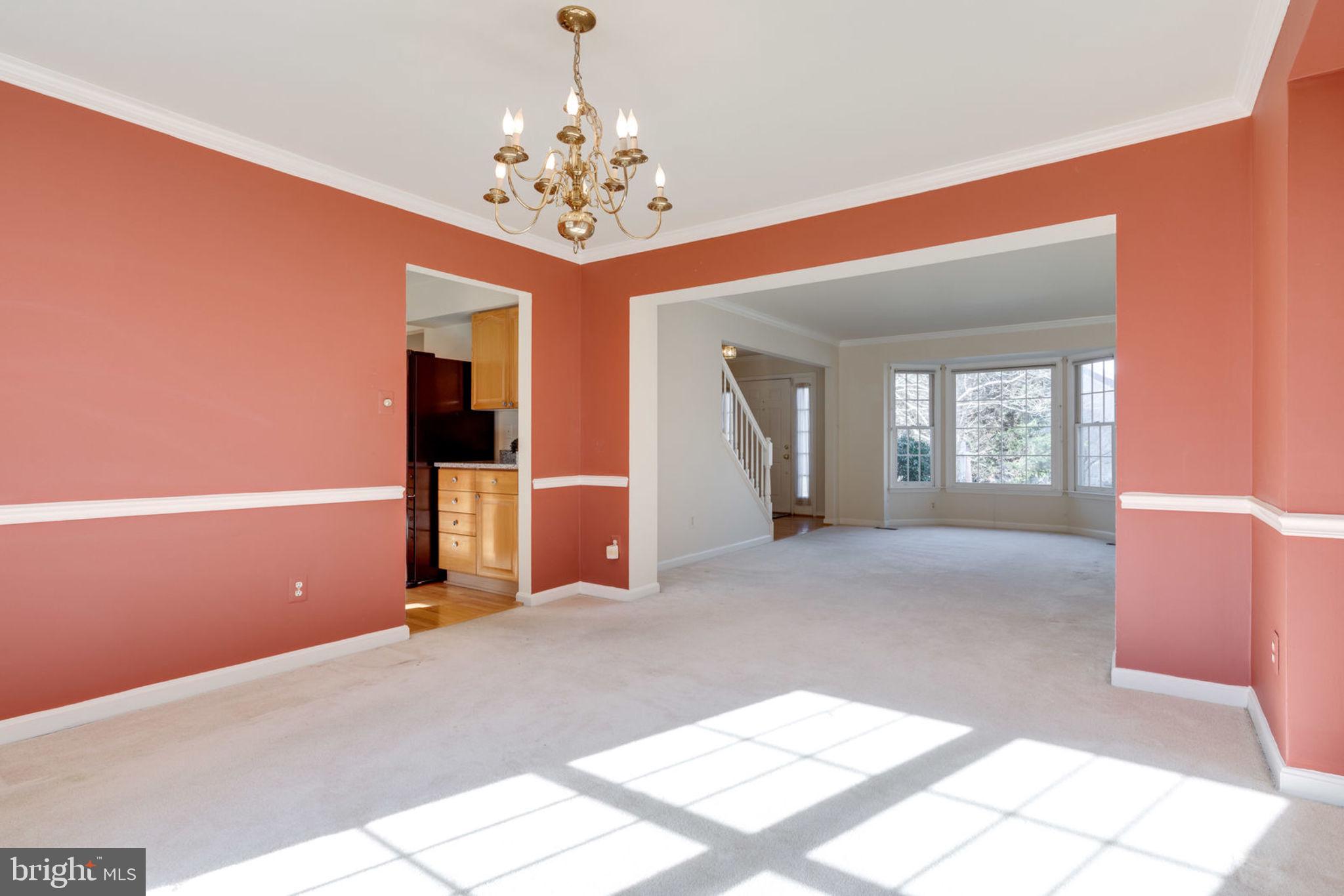 8111 Ridge Creek Way Springfield, VA 22153 - Photo 8 of 43 Formal Dining Room
