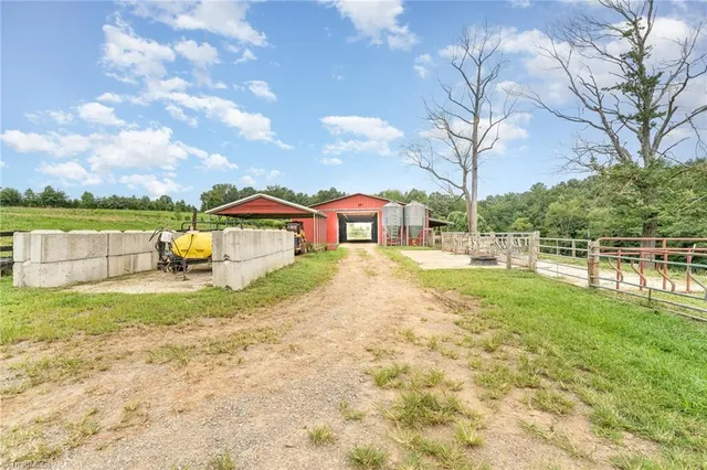 $535,000 | 1739 Roaring Gap Road, Thurmond, NC 28683