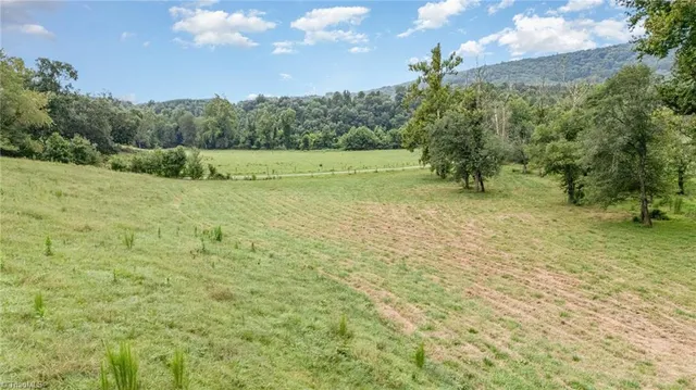 $535,000 | 1739 Roaring Gap Road, Thurmond, NC 28683