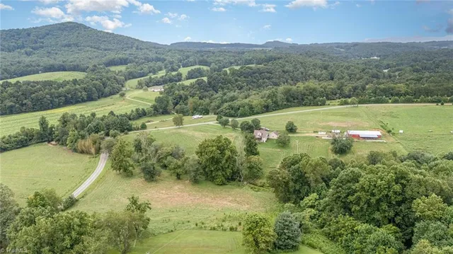 $535,000 | 1739 Roaring Gap Road, Thurmond, NC 28683