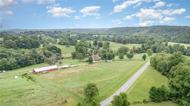 $535,000 | 1739 Roaring Gap Road, Thurmond, NC 28683