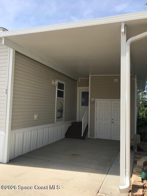 2120 Orbiter Court, Unit 166 Titusville, FL 32796 - Photo 6 of 46 a backyard of a house