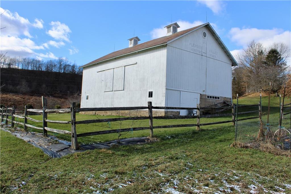787 East Slippery Rock Road Chicora, PA 16025 - Photo 21 of 25 Gallery Image 21