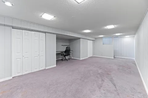 $750,000 | 31 Mulberry E Road, Deerfield, IL 60015