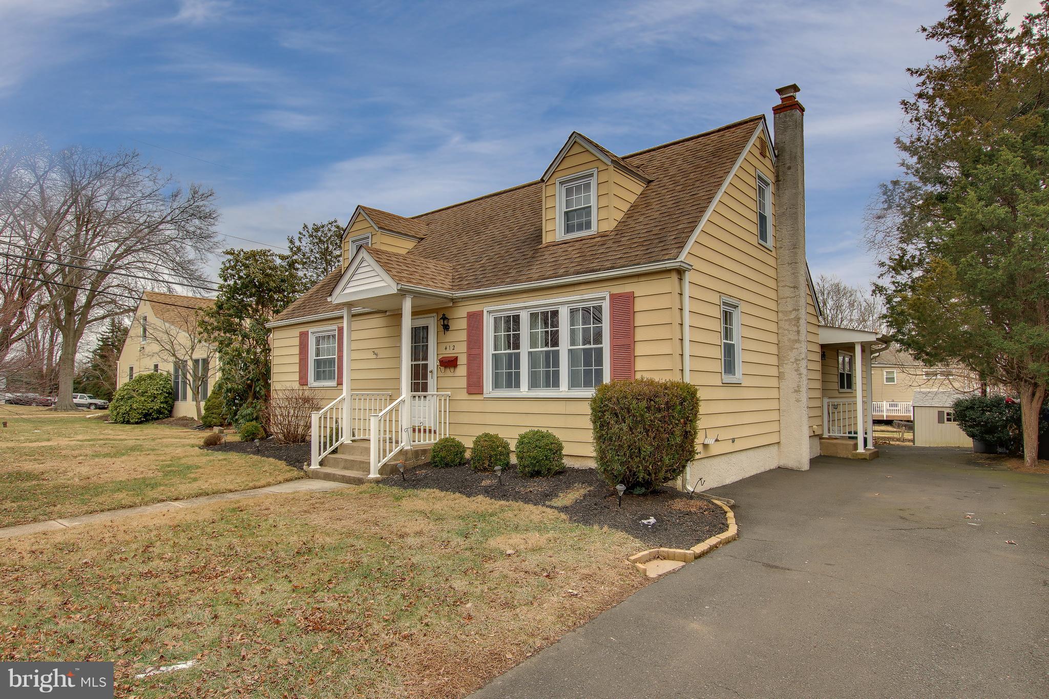 412 Abbott Road Hatboro, PA 19040 - Photo 1 of 39 Gallery Image 1