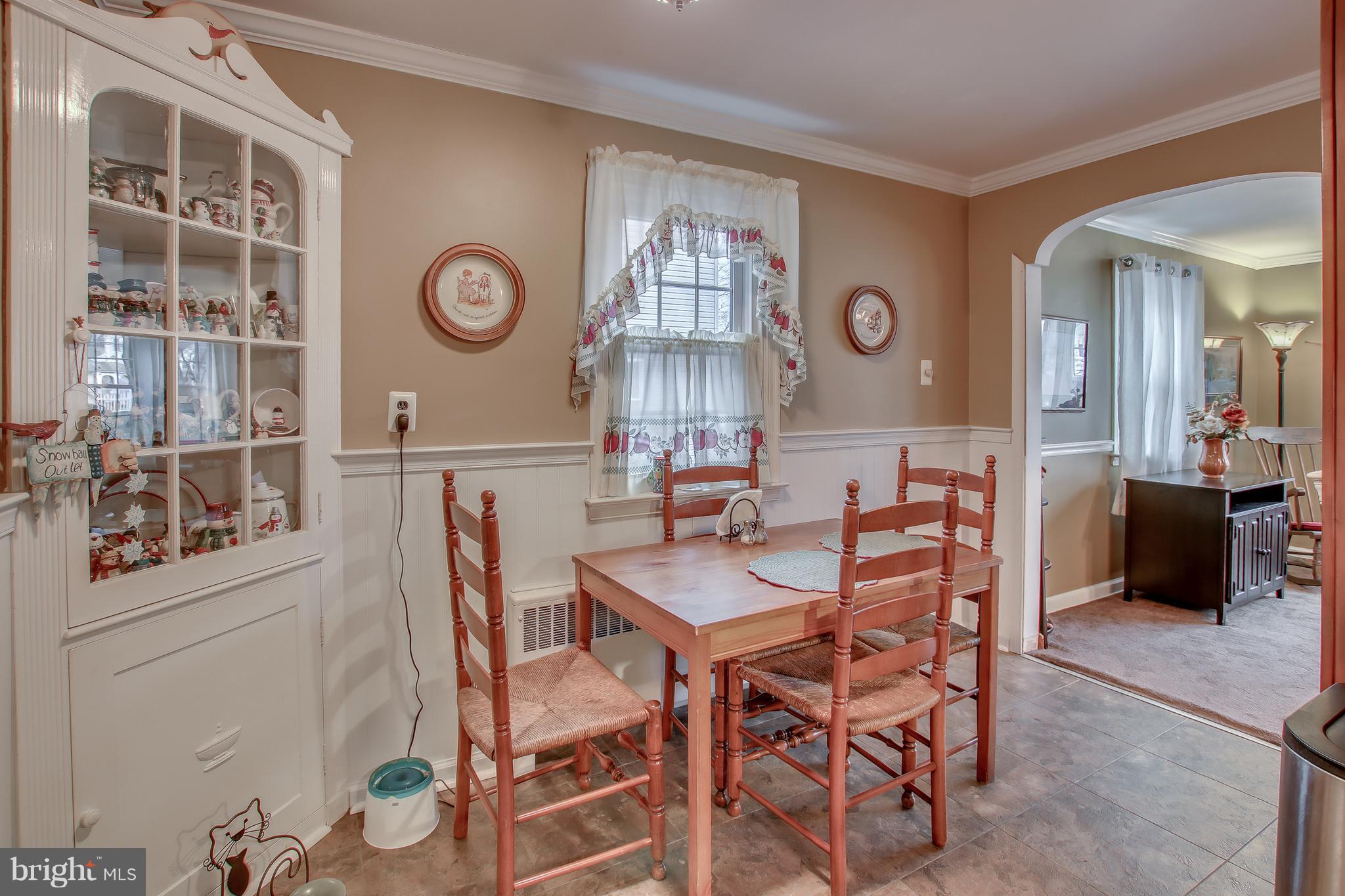 412 Abbott Road Hatboro, PA 19040 - Photo 16 of 39 Gallery Image 16