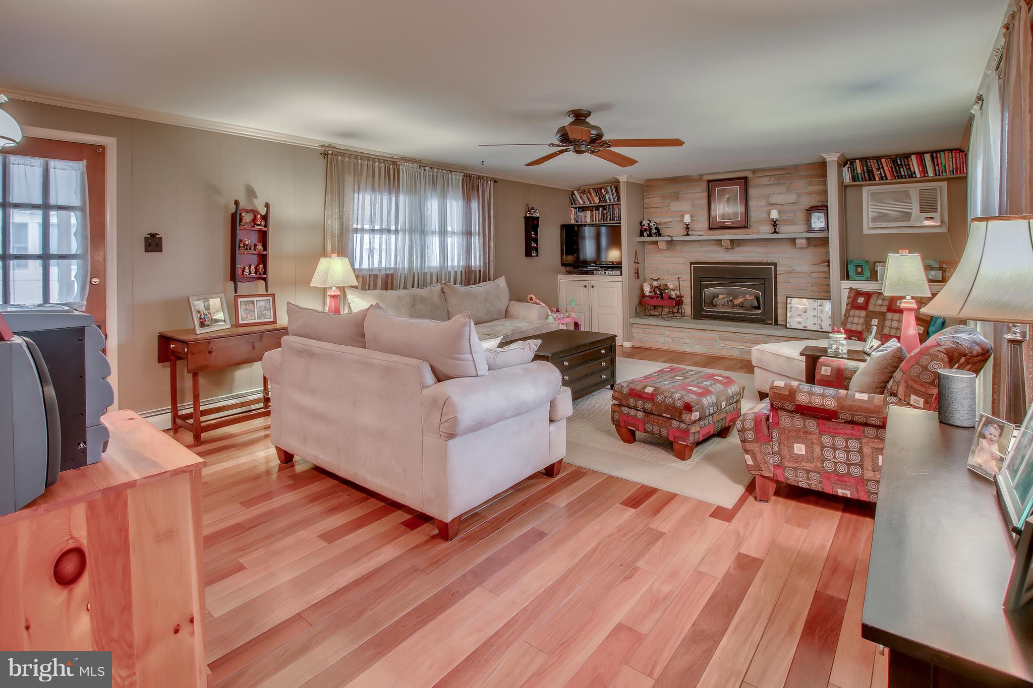 412 Abbott Road Hatboro, PA 19040 - Photo 17 of 39 Gallery Image 17