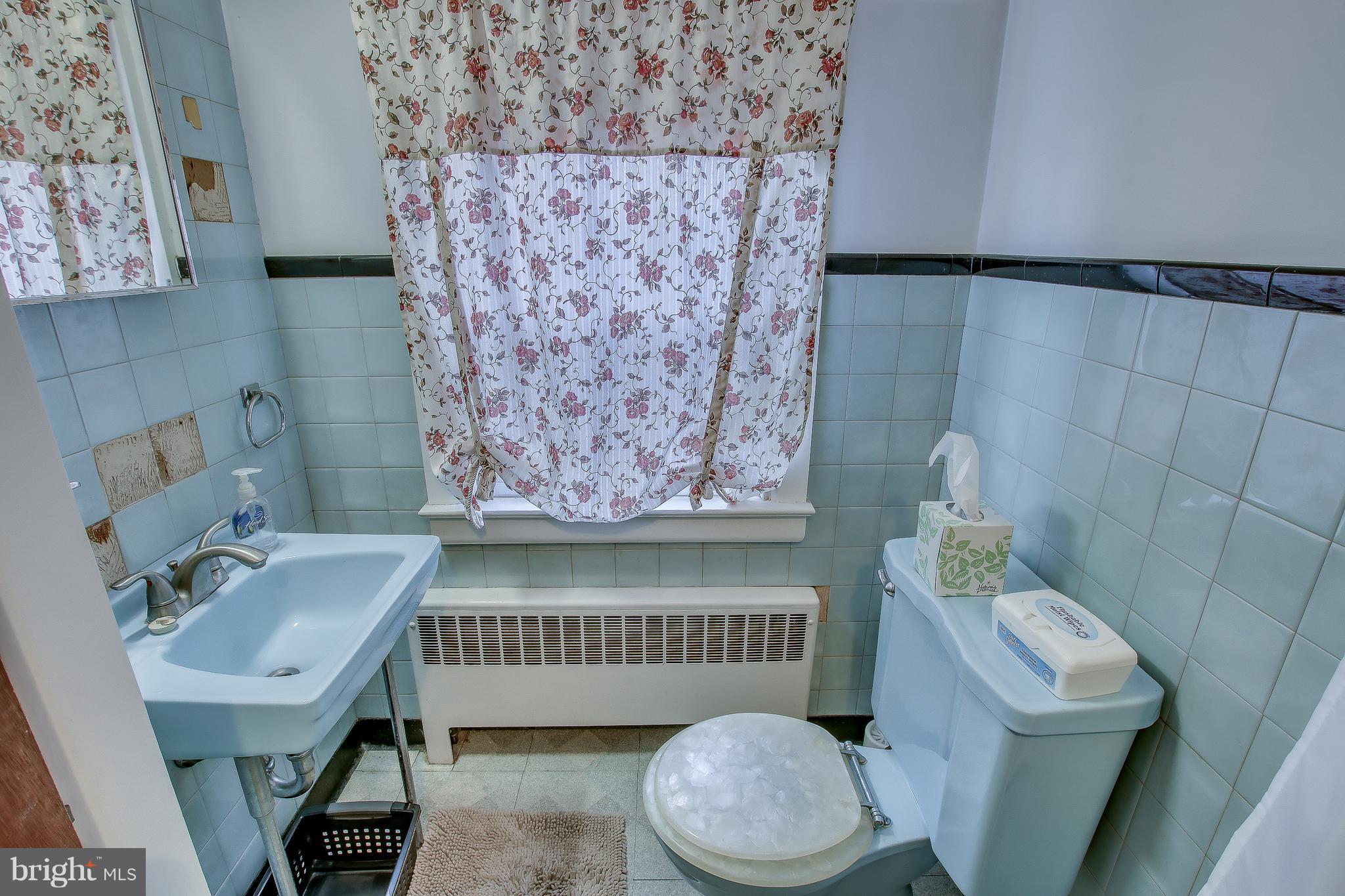 412 Abbott Road Hatboro, PA 19040 - Photo 27 of 39 Gallery Image 27