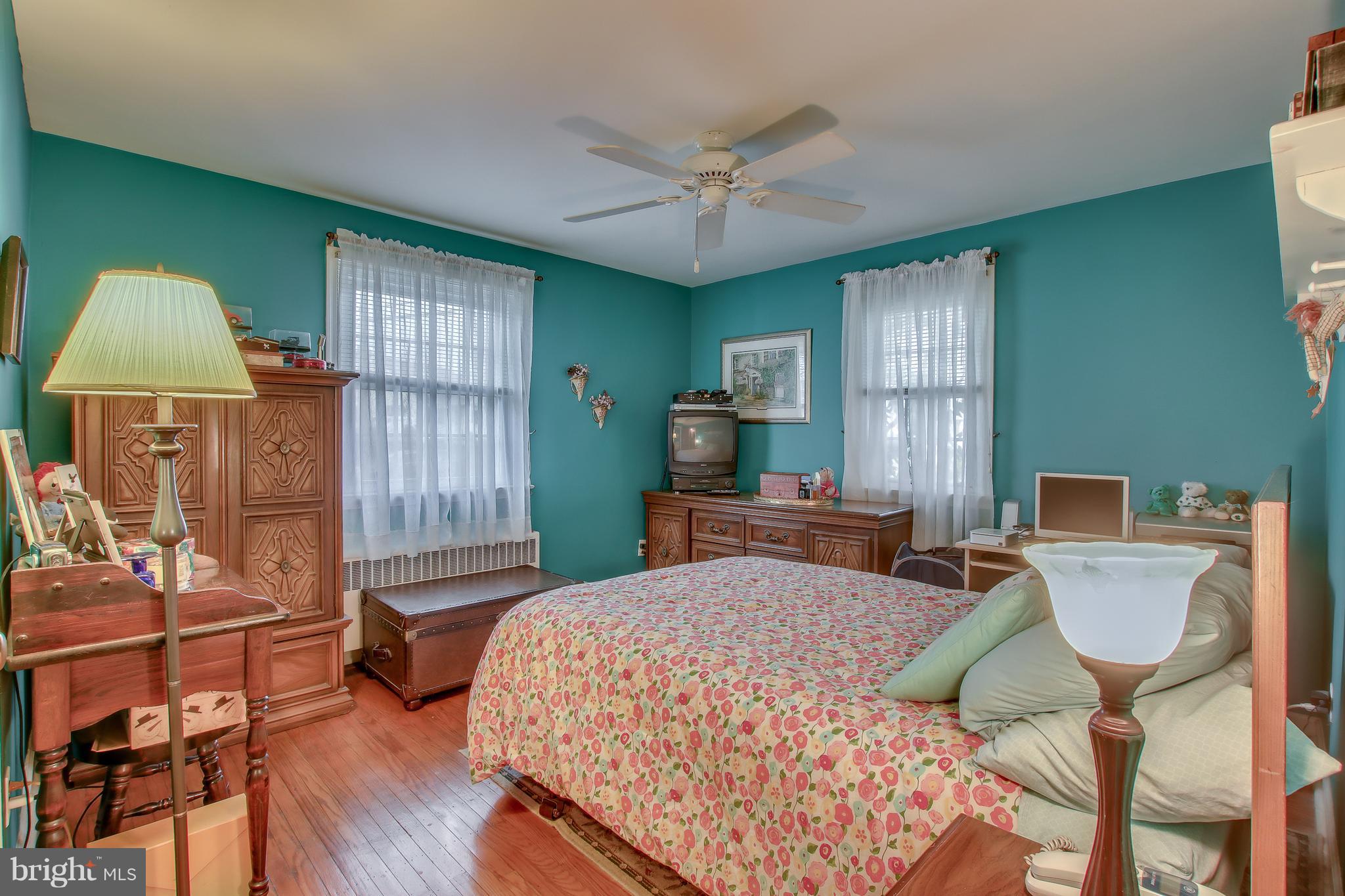 412 Abbott Road Hatboro, PA 19040 - Photo 33 of 39 Gallery Image 33