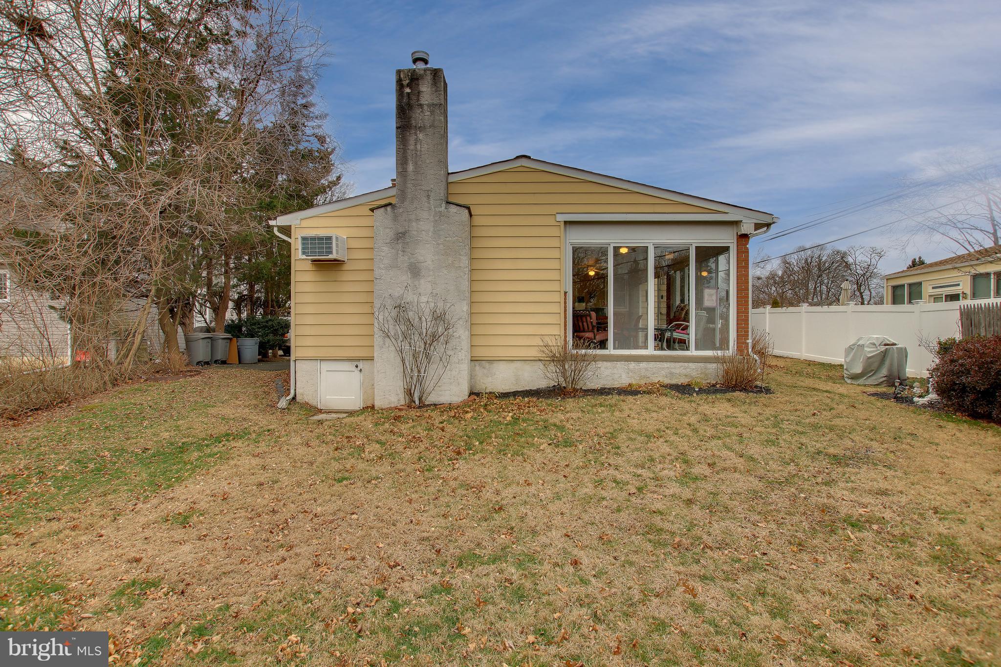 412 Abbott Road Hatboro, PA 19040 - Photo 8 of 39 Gallery Image 8