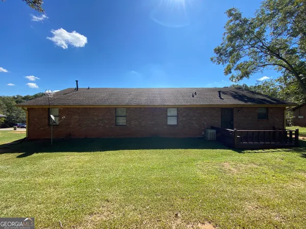 $1,000 | 129 Tanglewood Drive, Unit B, Monroe, GA 30656