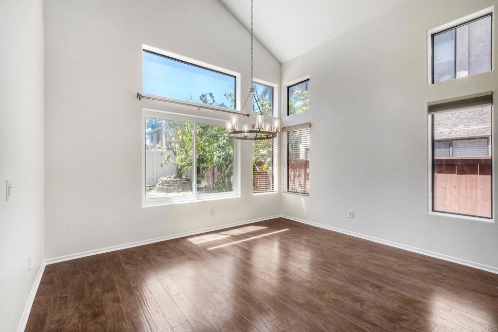4511 Corte Azul Oceanside, CA 92056 - Photo 4 of 36
