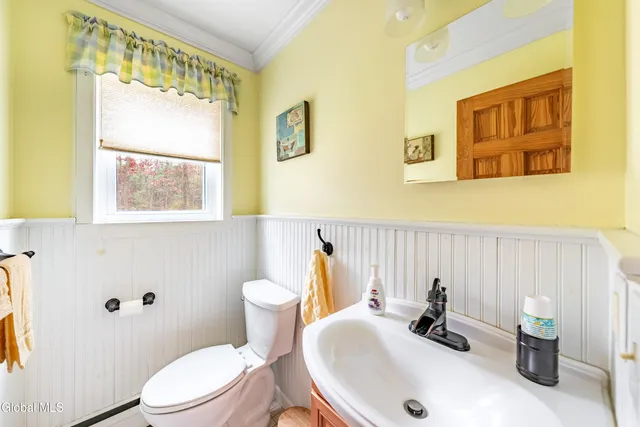 $399,900 | 3 Prestwick Avenue, Clifton Park, NY 12065