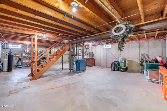 $399,900 | 3 Prestwick Avenue, Clifton Park, NY 12065