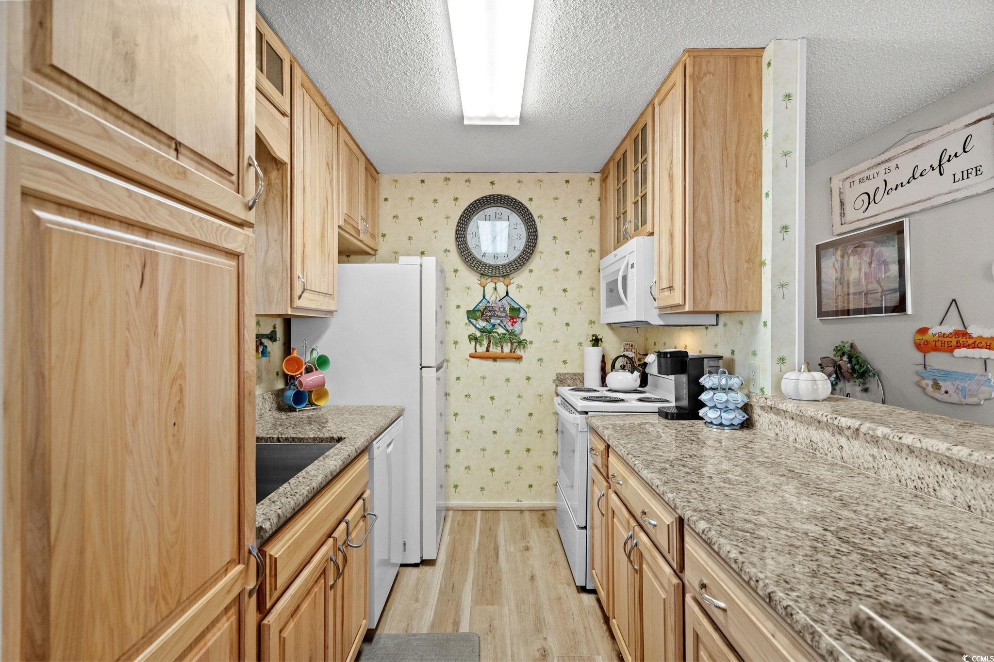 806 Marlin Court Murrells Inlet, SC 29576 - Photo 11 of 40