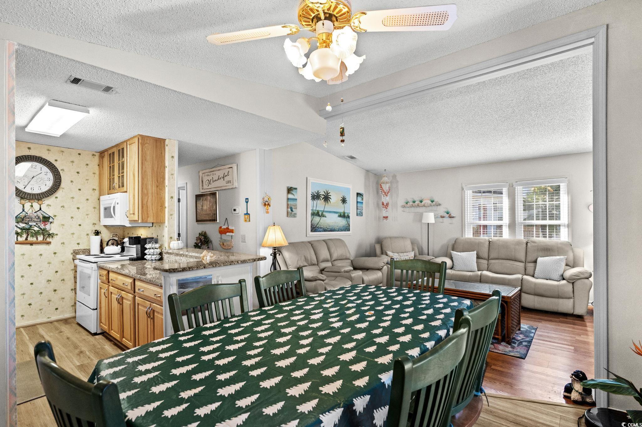 806 Marlin Court Murrells Inlet, SC 29576 - Photo 9 of 40