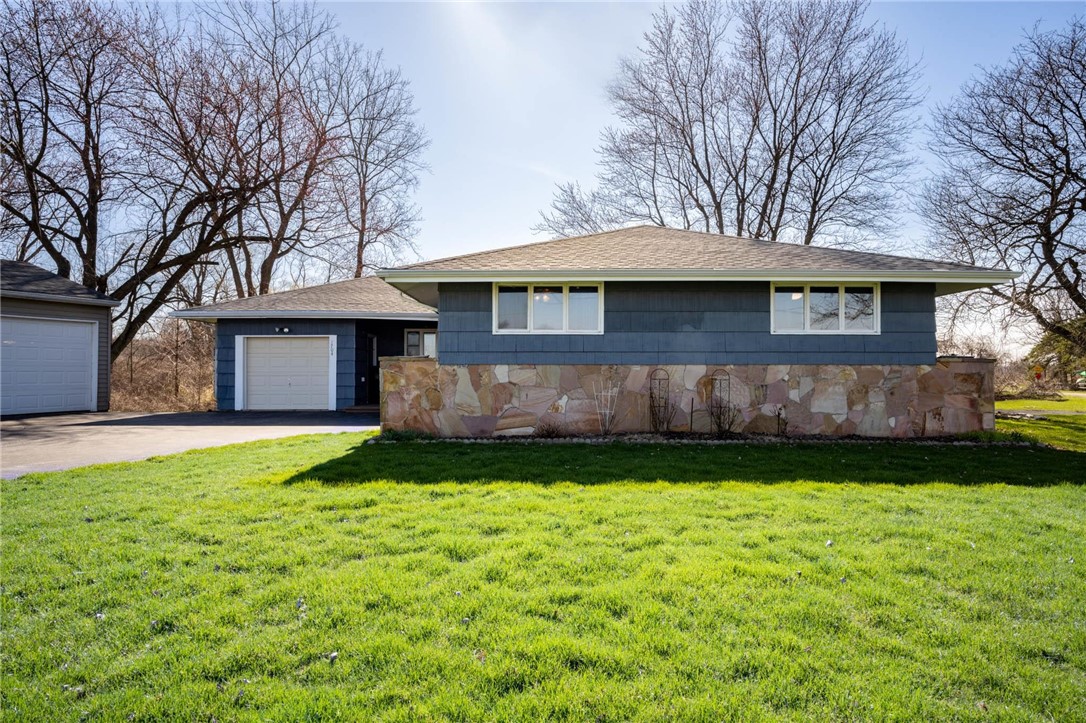 10634 Tinkham Road Darien, NY 14040 - Photo 2 of 26