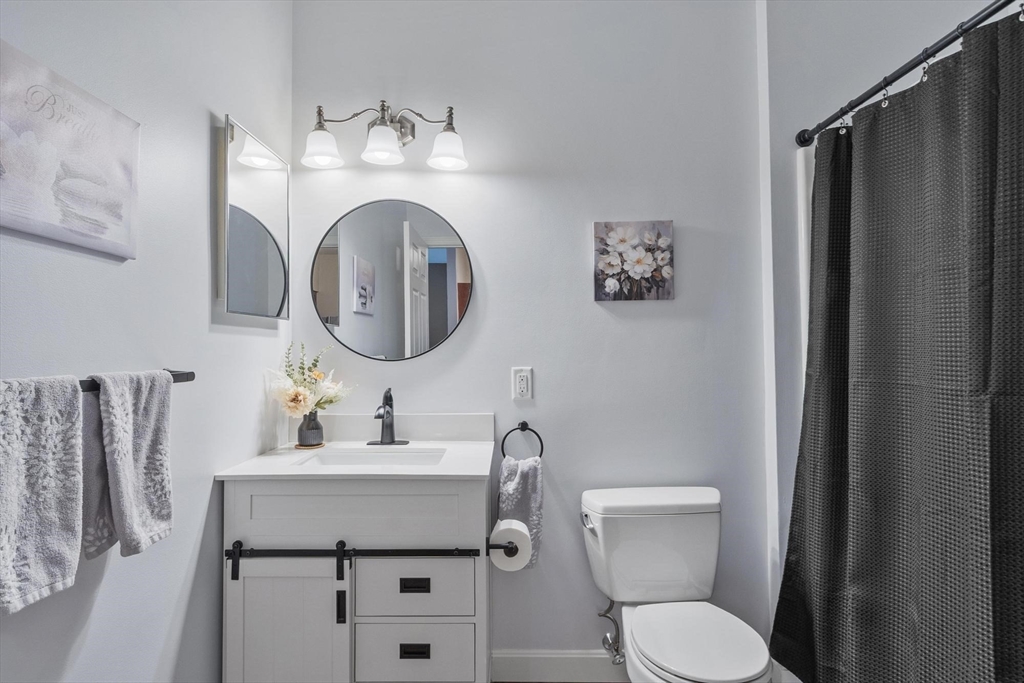 23 Hampshire Road, Unit 414 Methuen, MA 01844 - Photo 21 of 31