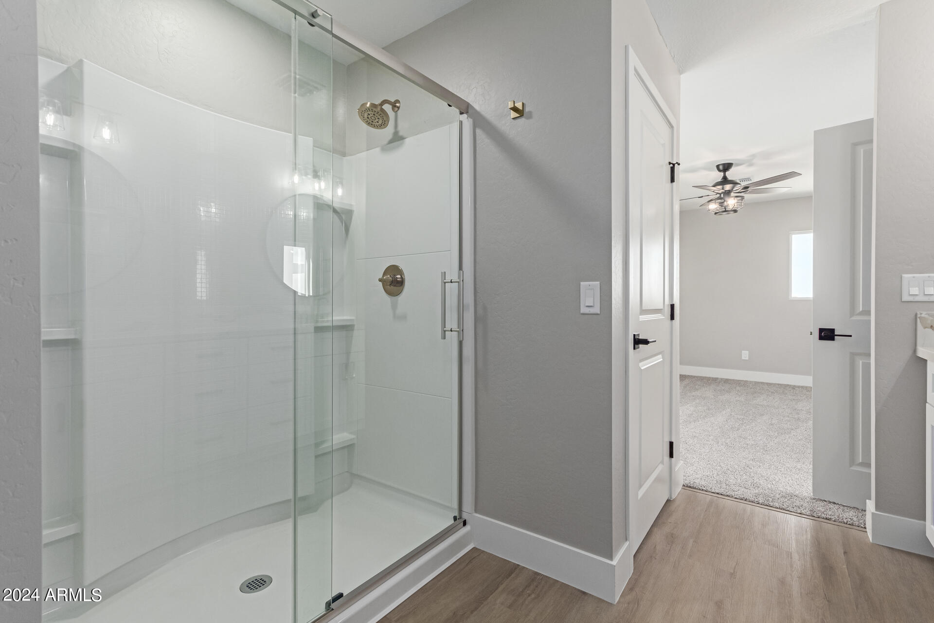 825 West Dobbins Road Phoenix, AZ 85041 - Photo 12 of 62 20 - Dobbins
