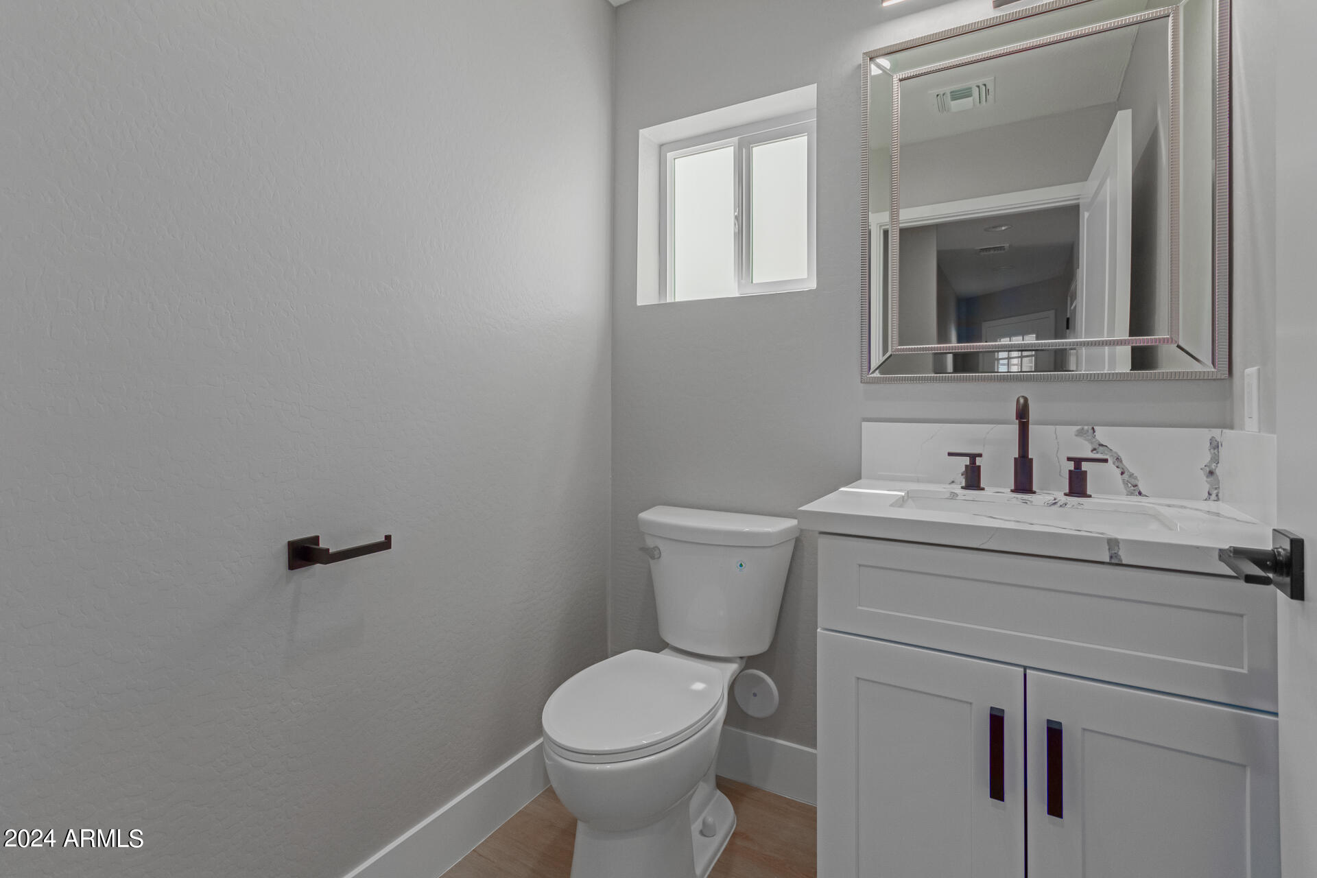 825 West Dobbins Road Phoenix, AZ 85041 - Photo 13 of 62 14 - Dobbins