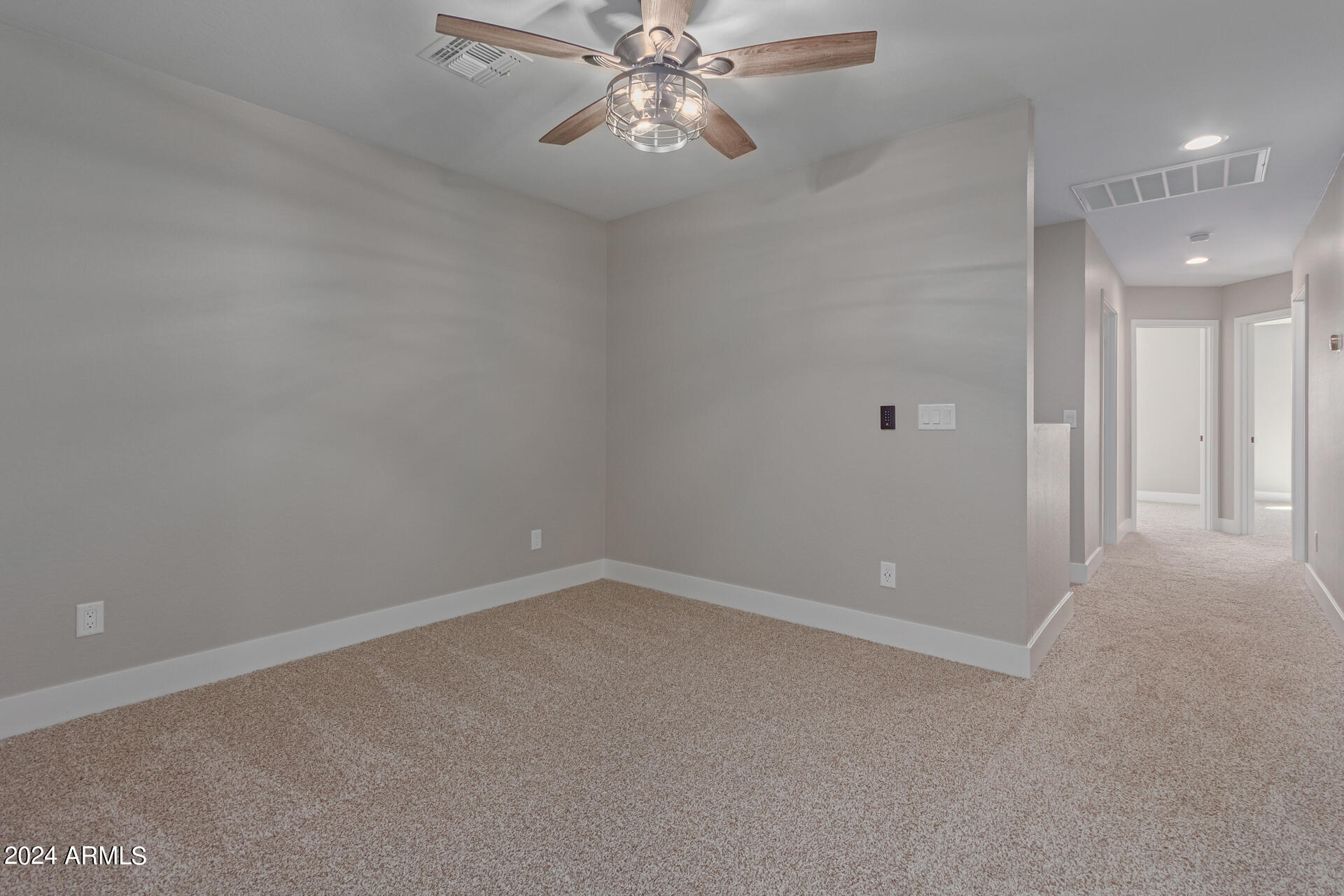 825 West Dobbins Road Phoenix, AZ 85041 - Photo 46 of 62 15 - Dobbins