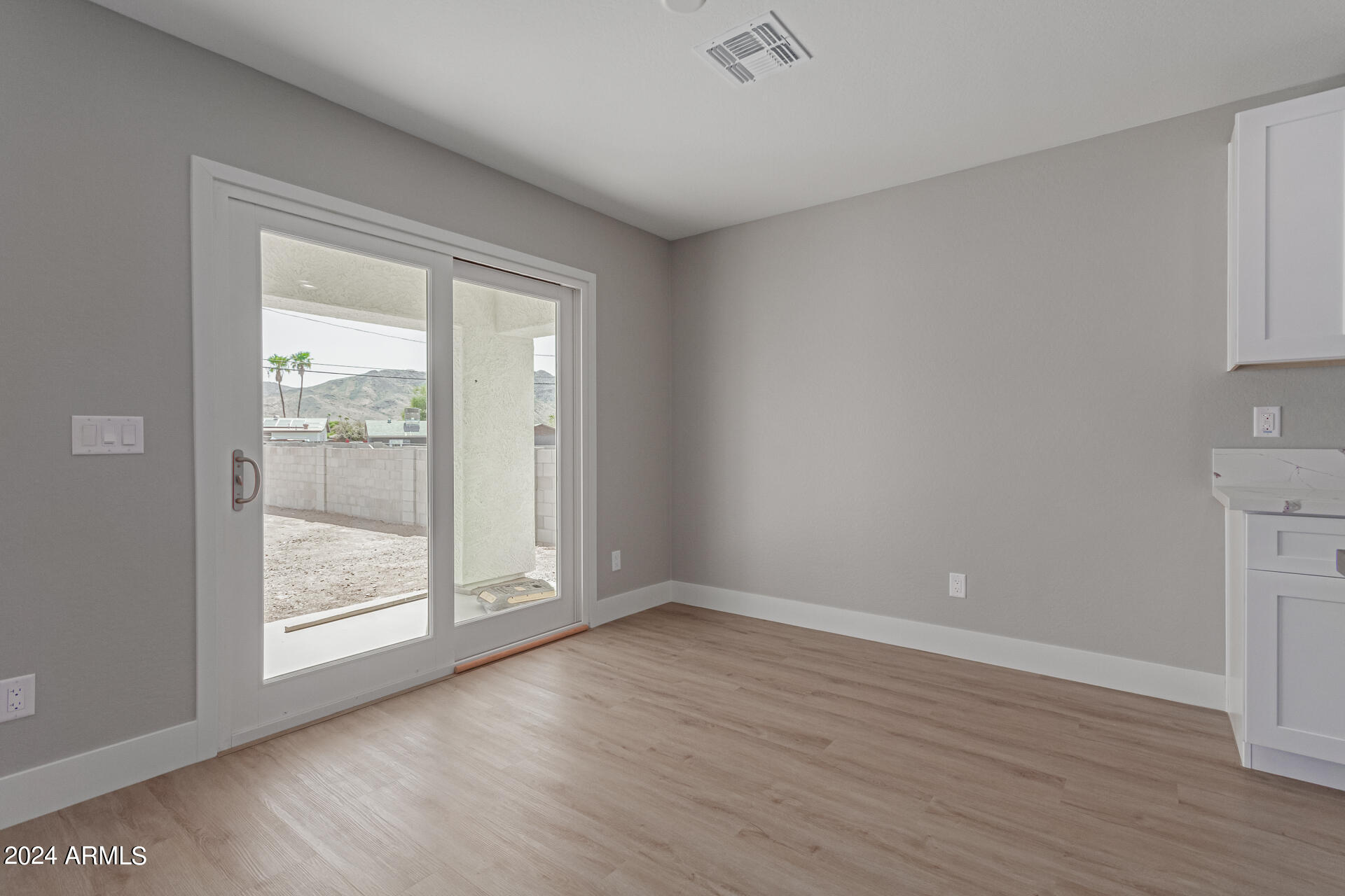 825 West Dobbins Road Phoenix, AZ 85041 - Photo 48 of 62 08 - Dobbins
