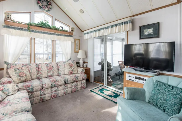 $99,500 | 8951 Twin Point Road Southwest, Unit 69, Alexandria, MN 56308