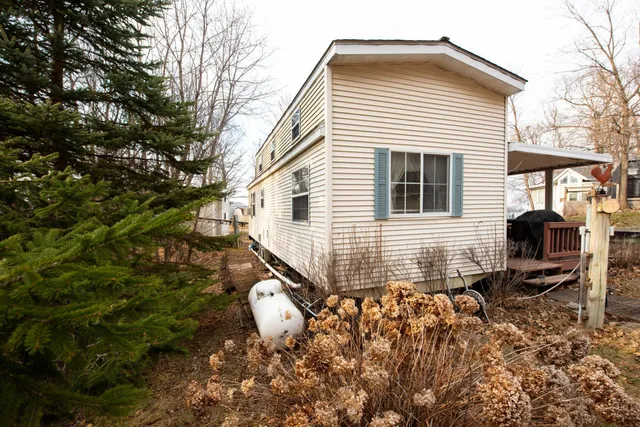 $99,500 | 8951 Twin Point Road Southwest, Unit 69, Alexandria, MN 56308