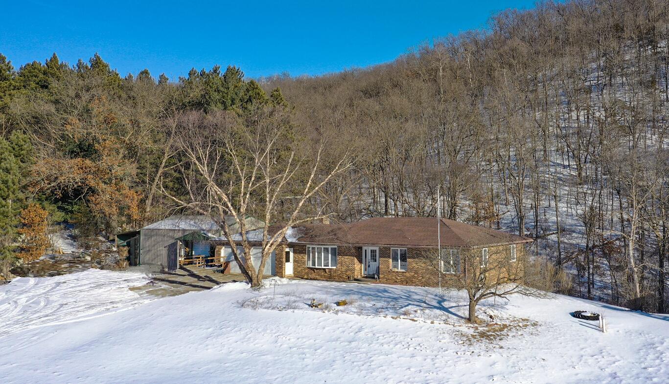 28890 County 25 South Peterson, MN 55962 - Photo 1 of 91 Cover front house