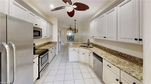$3,150 | 2200 Arielle Drive, Unit 1005, Naples, FL 34109