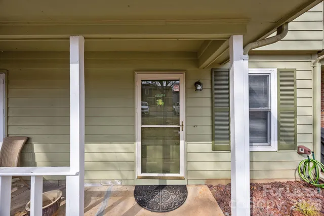 $1,450 | 4051 Briarhill Drive, Charlotte, NC 28215
