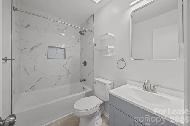 $1,450 | 4051 Briarhill Drive, Charlotte, NC 28215