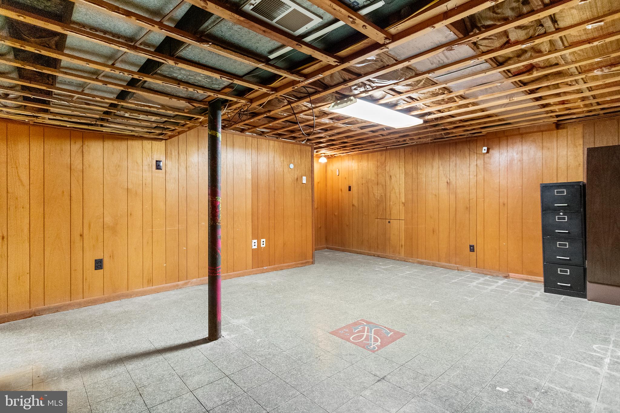 421 Lawrence Road Havertown, PA 19083 - Photo 19 of 26