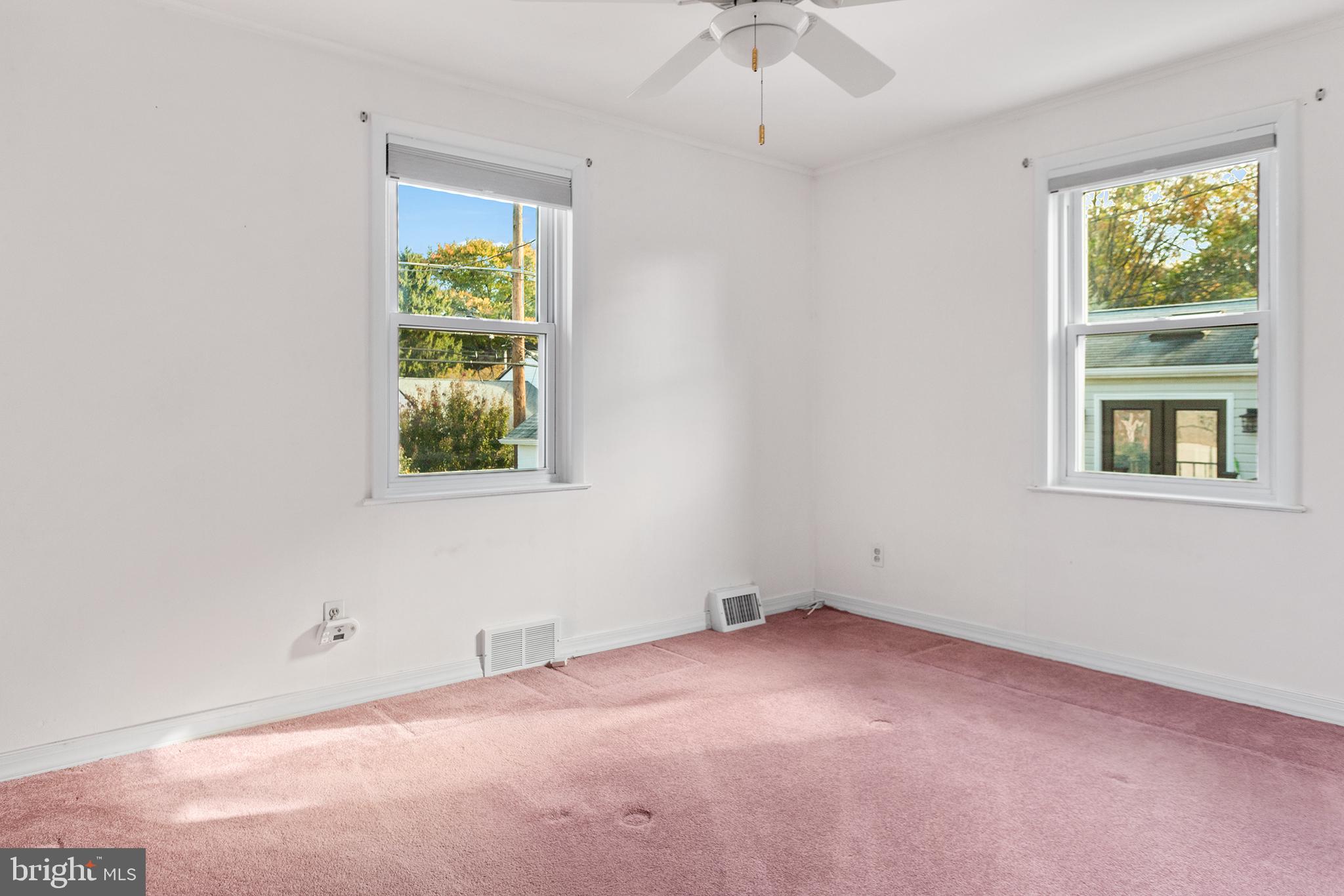 421 Lawrence Road Havertown, PA 19083 - Photo 8 of 26