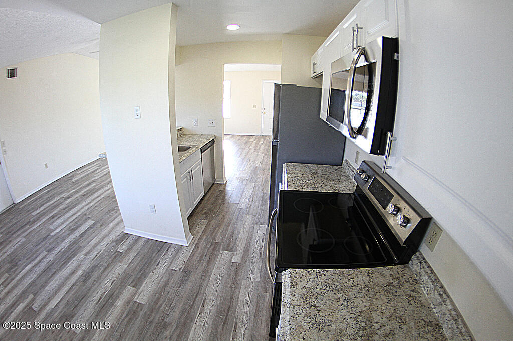 6373 Hunt Road Cocoa, FL 32927 - Photo 8 of 24 07