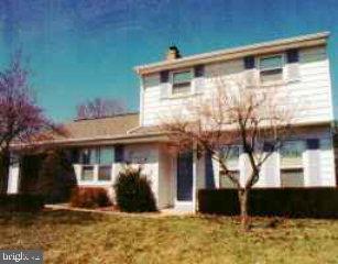 453 Candlewyck Road Lancaster, PA 17601 - Photo 1 of 1 Gallery Image 1
