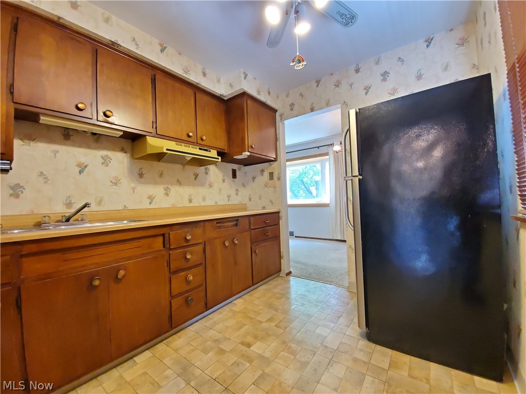 796 Pendley Road Willowick, OH 44095 - Photo 13 of 34 Gallery Image 13